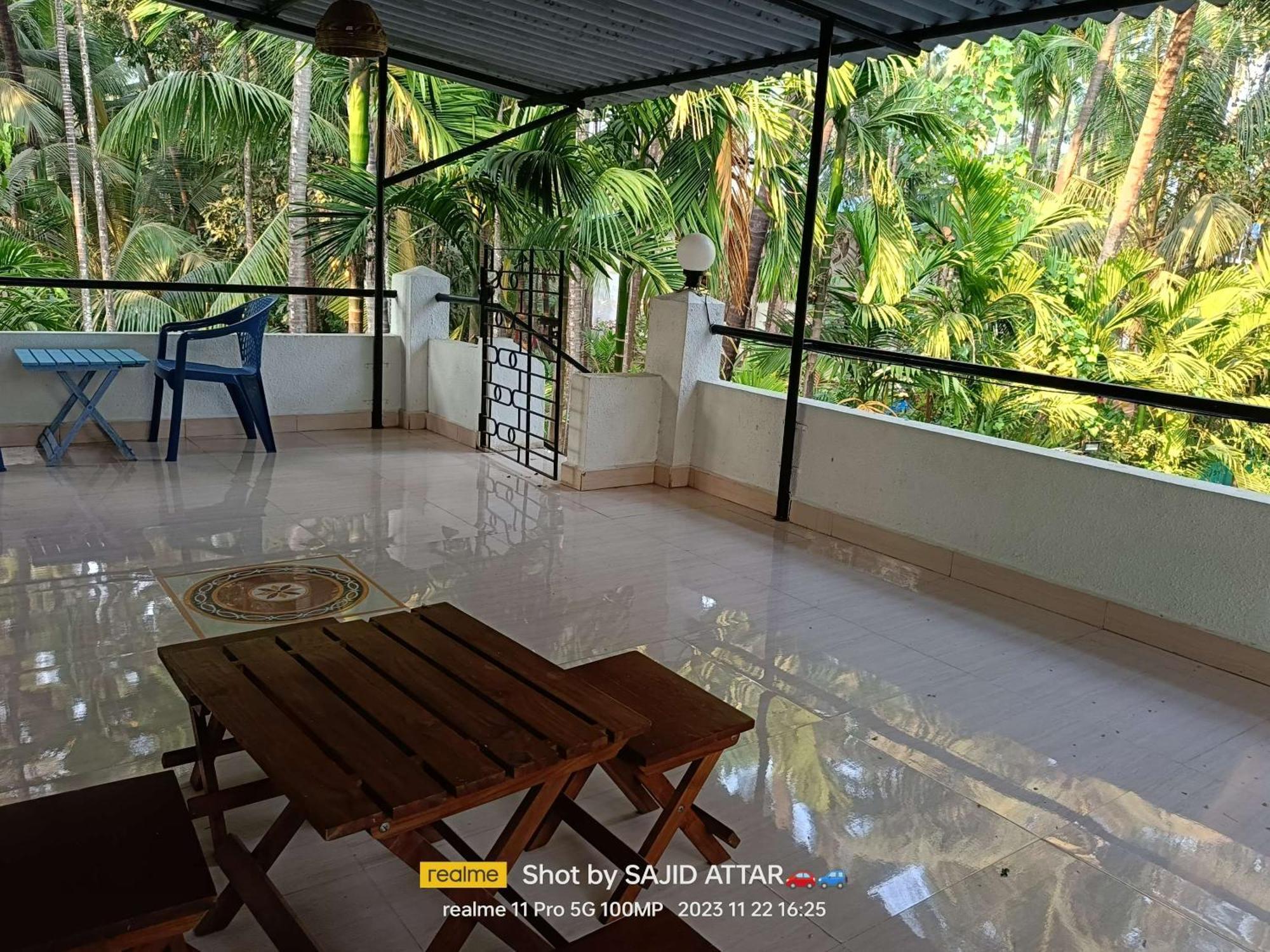 Blossom Villa Алибаг Екстериор снимка