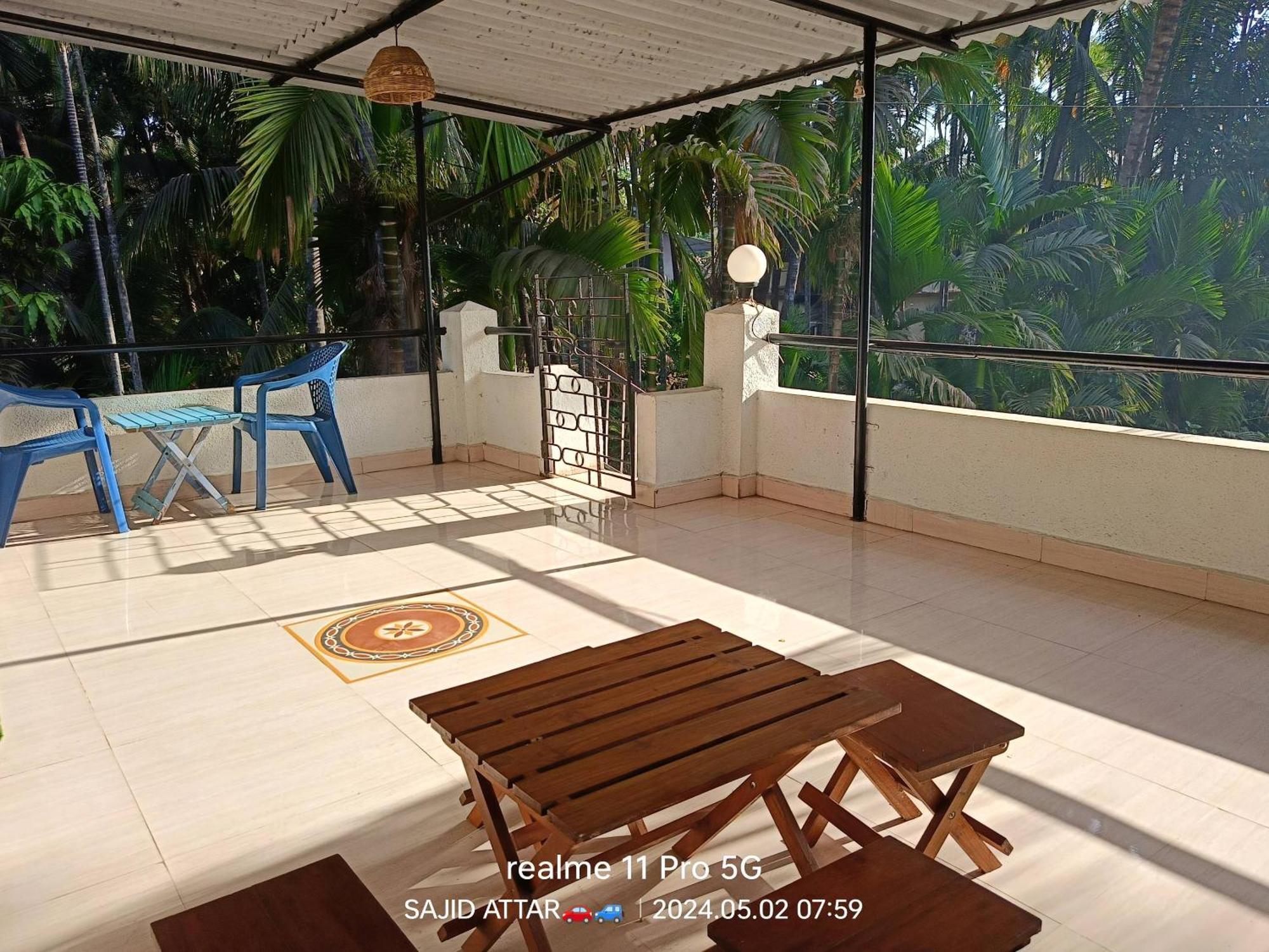 Blossom Villa Алибаг Екстериор снимка